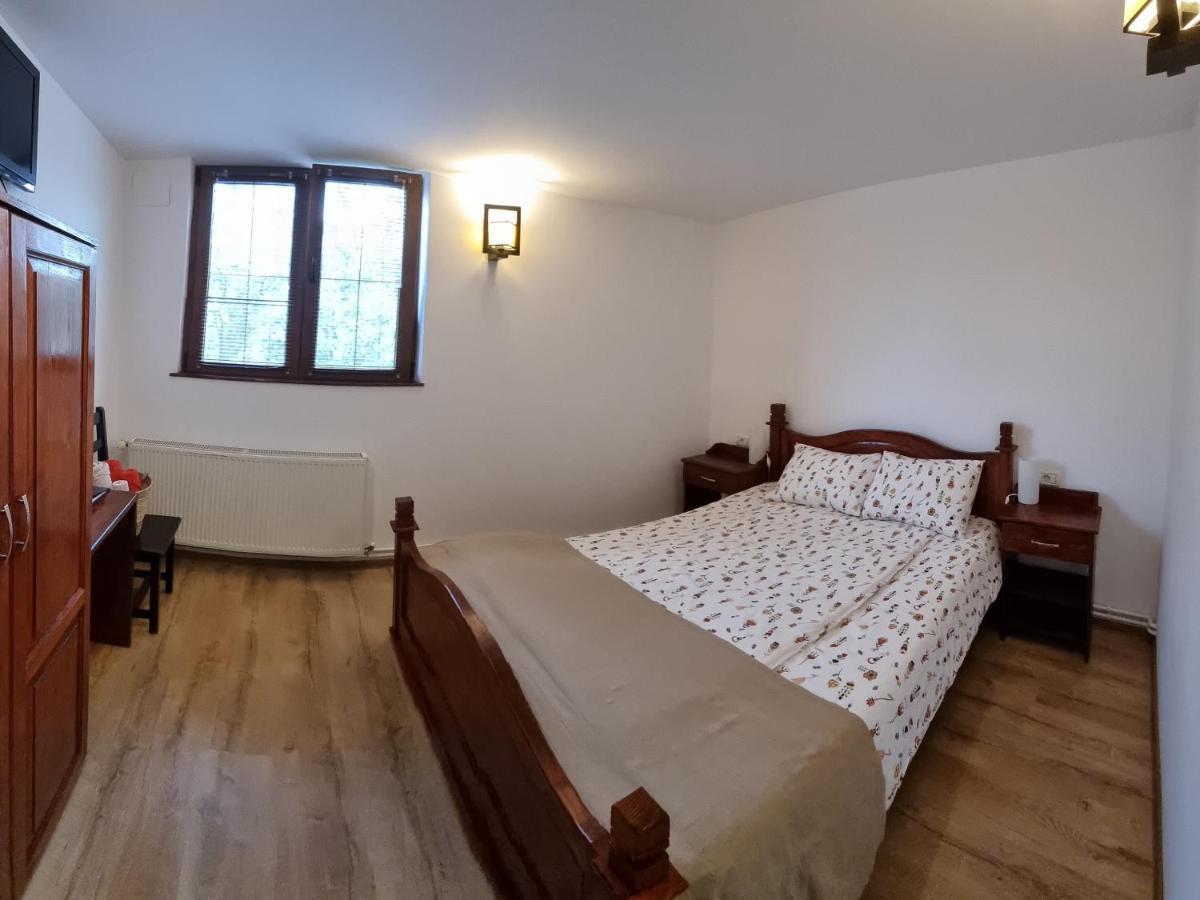 Villa Casa Bunicului Vistisoara Camera foto
